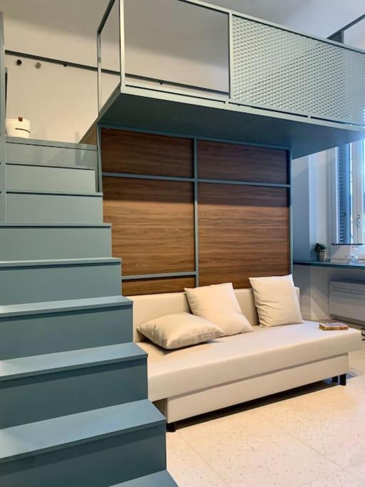 Lovely Studio Flat In Bocconi Milano Eksteriør bilde